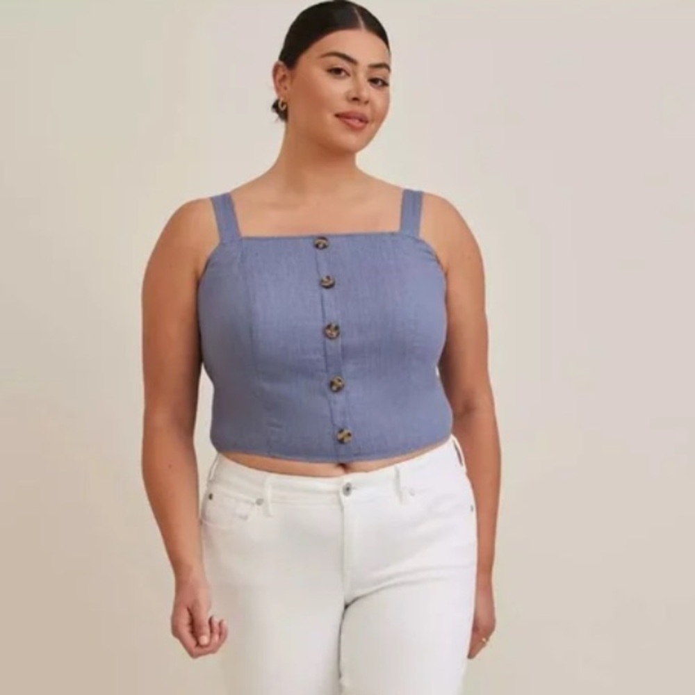 NWT TORRID blue plus size chambray button down sleeveless crop top size 2X
